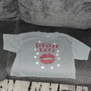Social Culture “Forever Rock” cropped tee